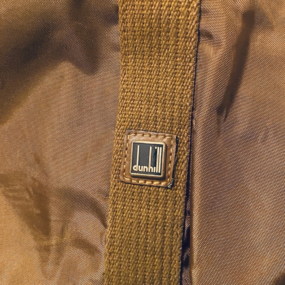 Dunhill View 5